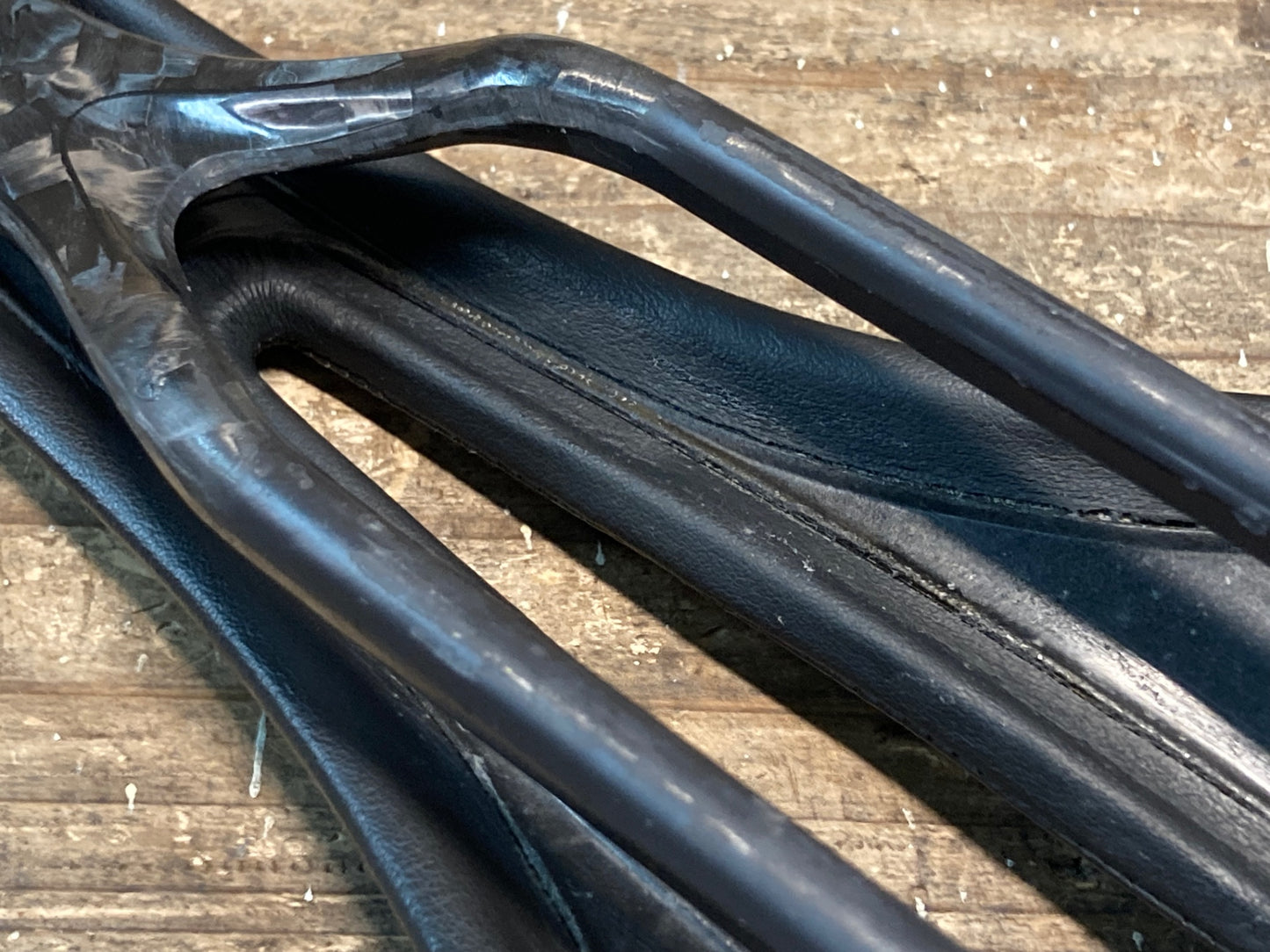 IR708 セライタリア selle Italia SLR NERO PURO サドル 黒 CARBOKERAMICレール