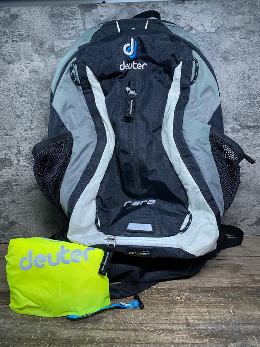 IR695 ドイター deuter race リュック バックパック 黒