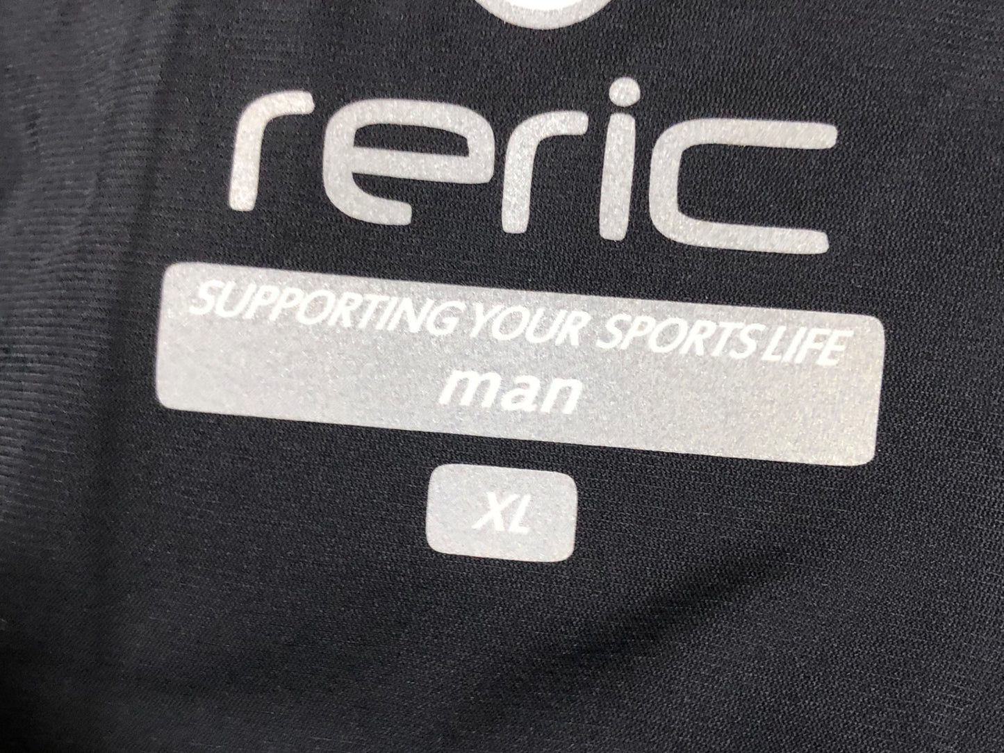 IQ237 レリック reric 長袖 ベースレイヤー 黒 XL