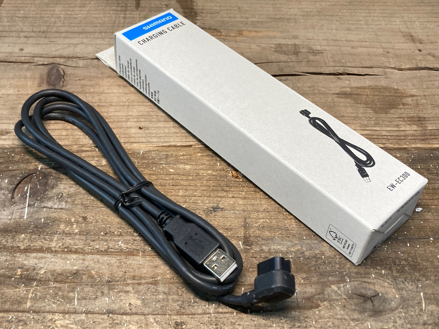 IQ095 シマノ SHIMANO EW-EC300 充電コネクター