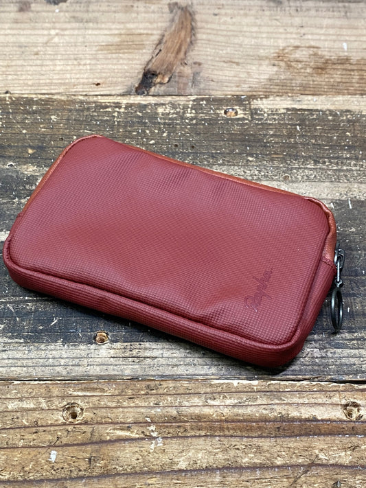 IR097 ラファ Rapha RAINPROOFESSENTIALS CASE ポーチ バーガンディ