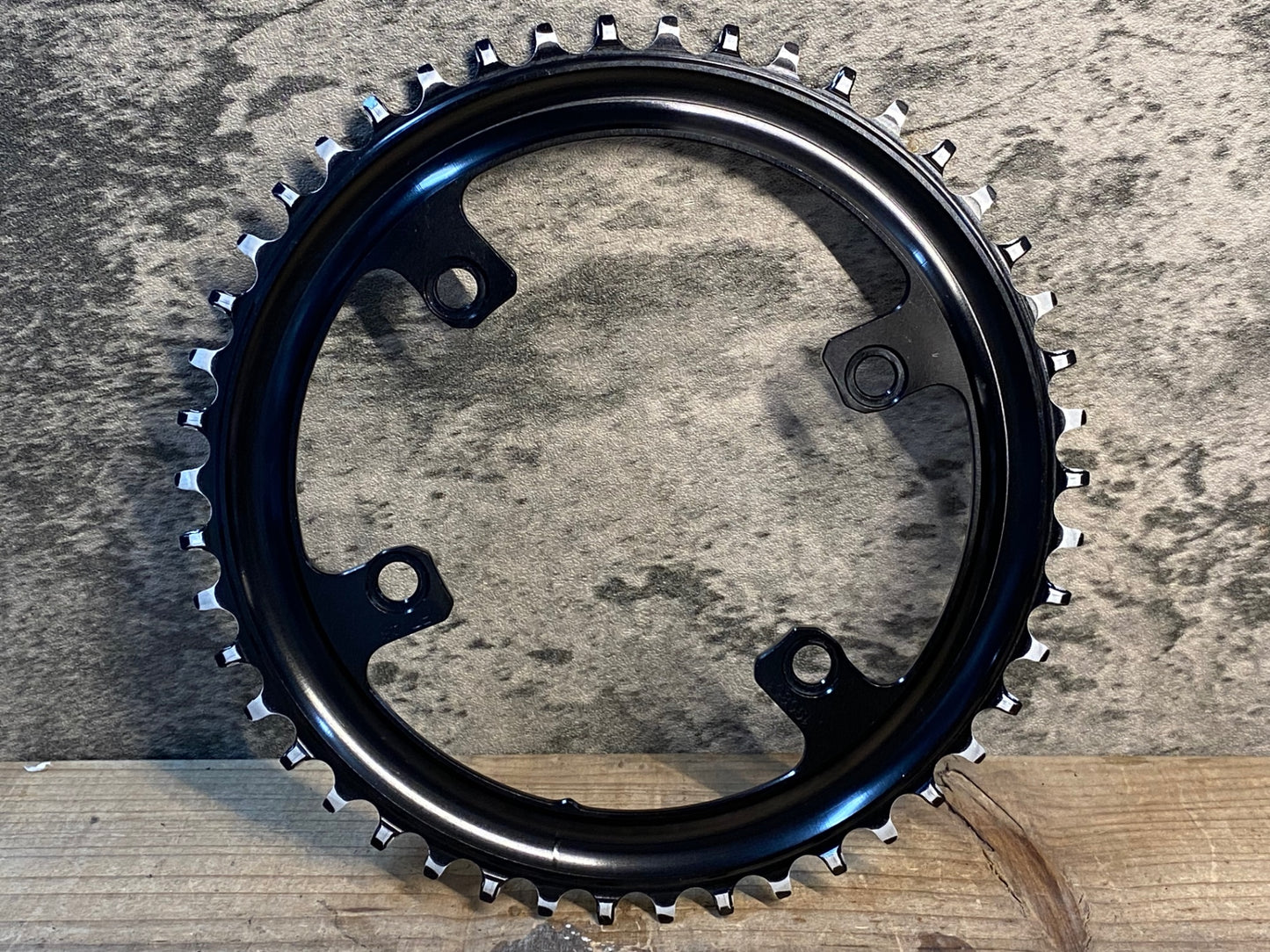 IZ814 ウルフトゥース WOLF TOOTH GR8 チェーンリング ナローワイド 110BCD 46T