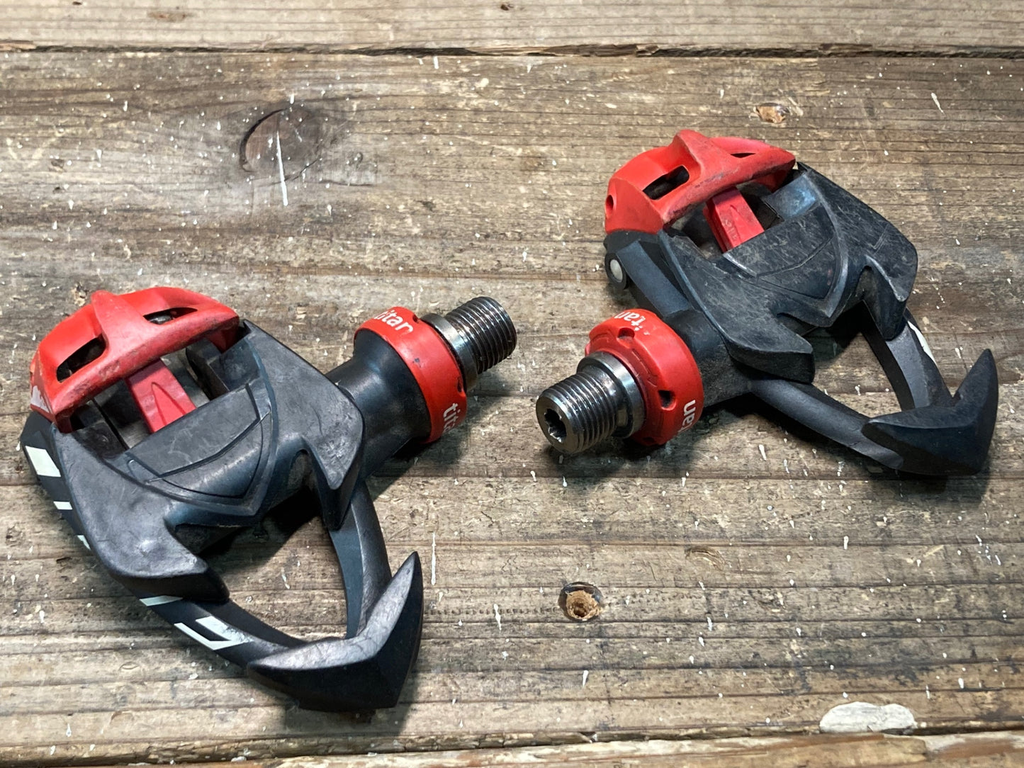 IQ582 タイム TIME CARBOFLEX TITAN ビンディングペダル