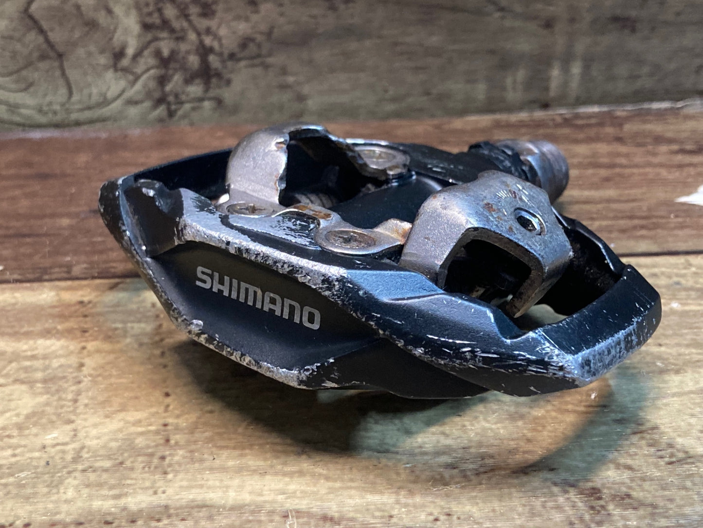 IE128 シマノ SHIMANO PD-M530 ビンディングペダル SPD ガタあり