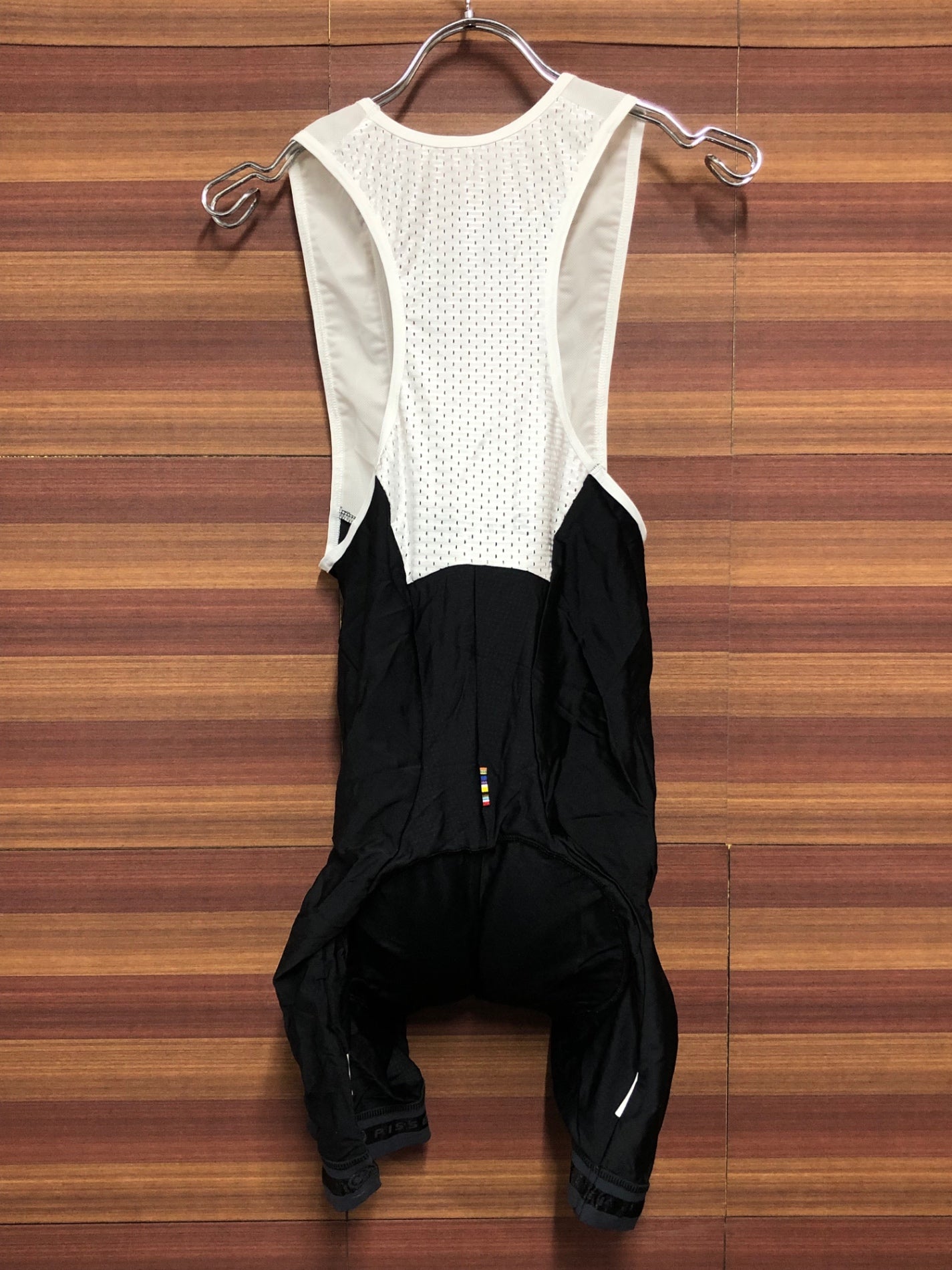 IO892 ピセイ PISSEI SEGUIMI ビブショーツ 黒 3/Mサイズ