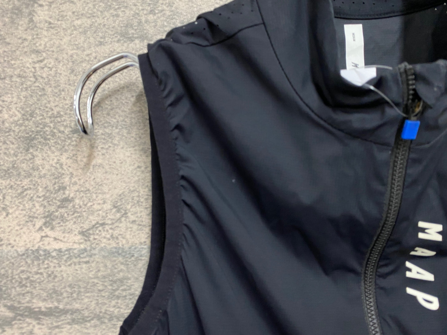 JB306 マープ MAAP サイクルベスト ジレ 黒 M