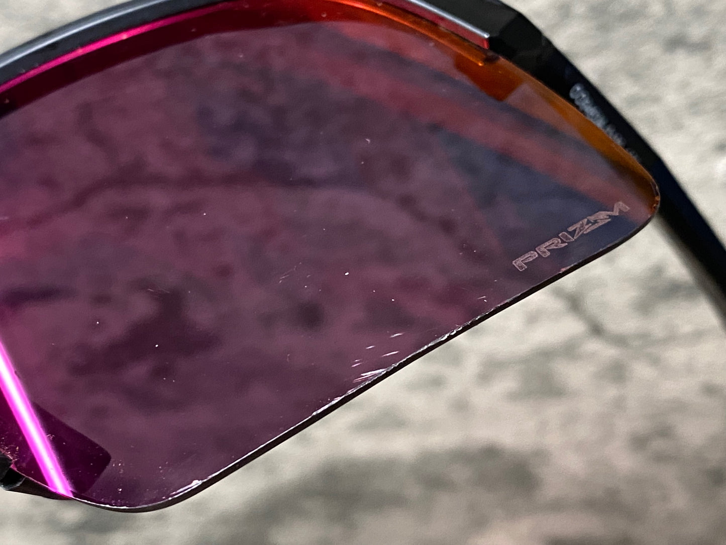 IU222 オークリー OAKLEY SUTRO サングラス アイウェア 黒 PRIZMレンズ ※レンズに細かな傷あり