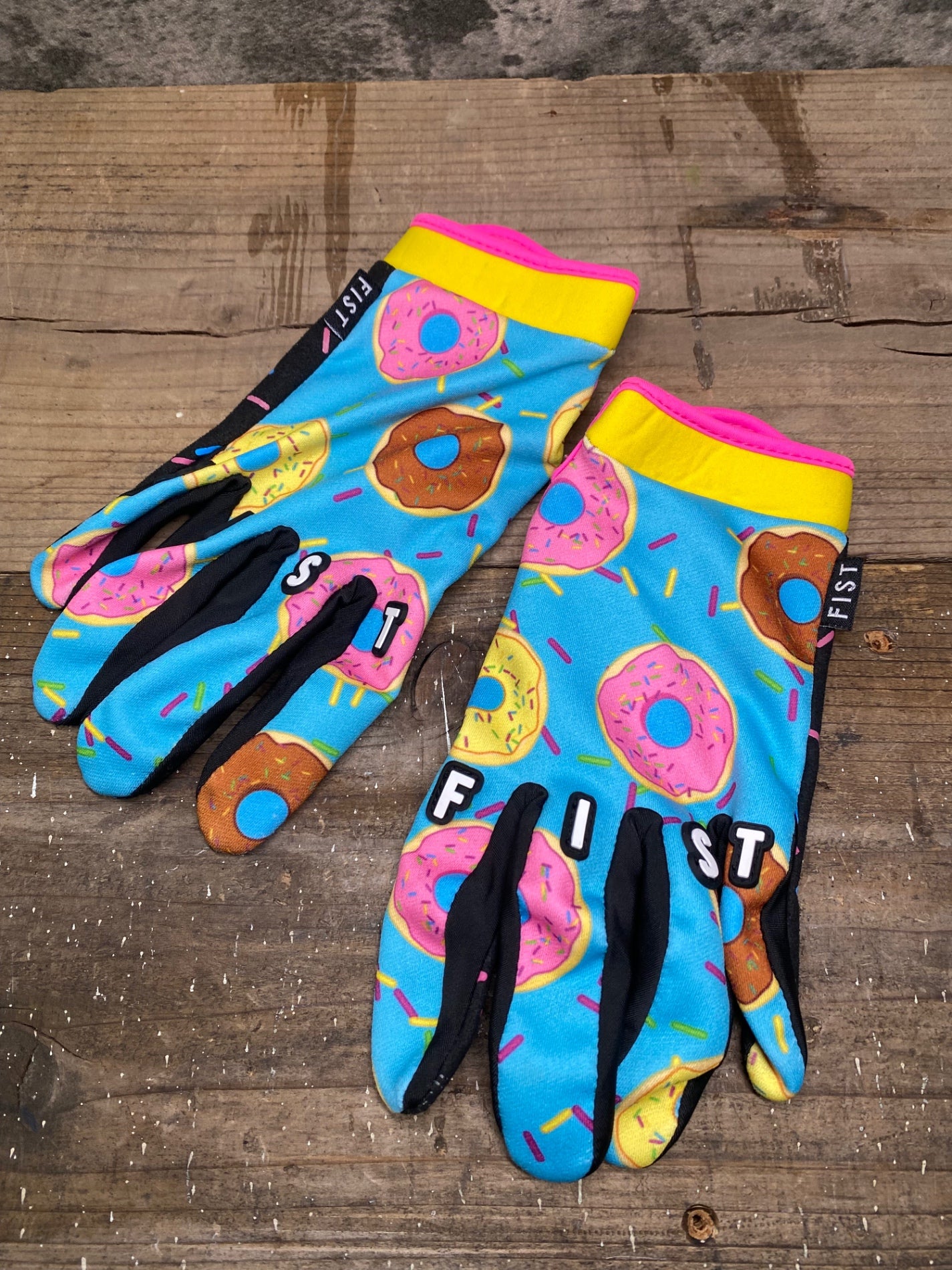 IO861 フィストハンドウェア FIST HANDWEAR 長指 グローブ 水 ドーナッツ L