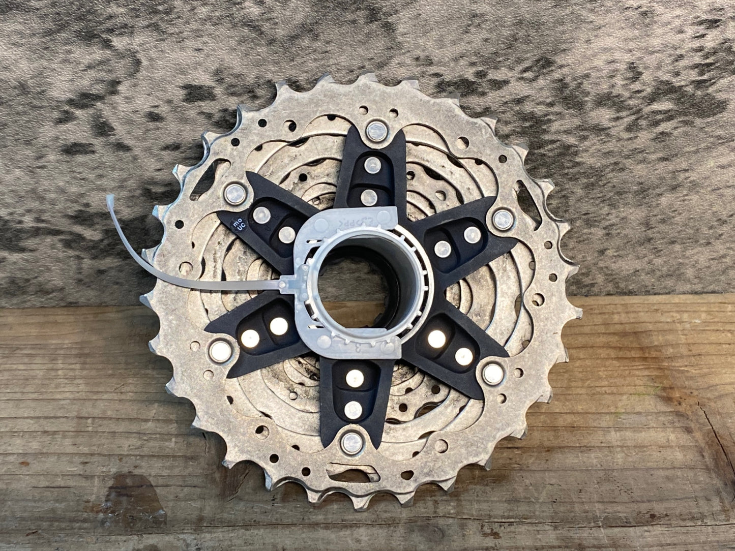 IS575 シマノ Shimano アルテグラ ULTEGRA CS-R8100 スプロケット 11-30T 12s