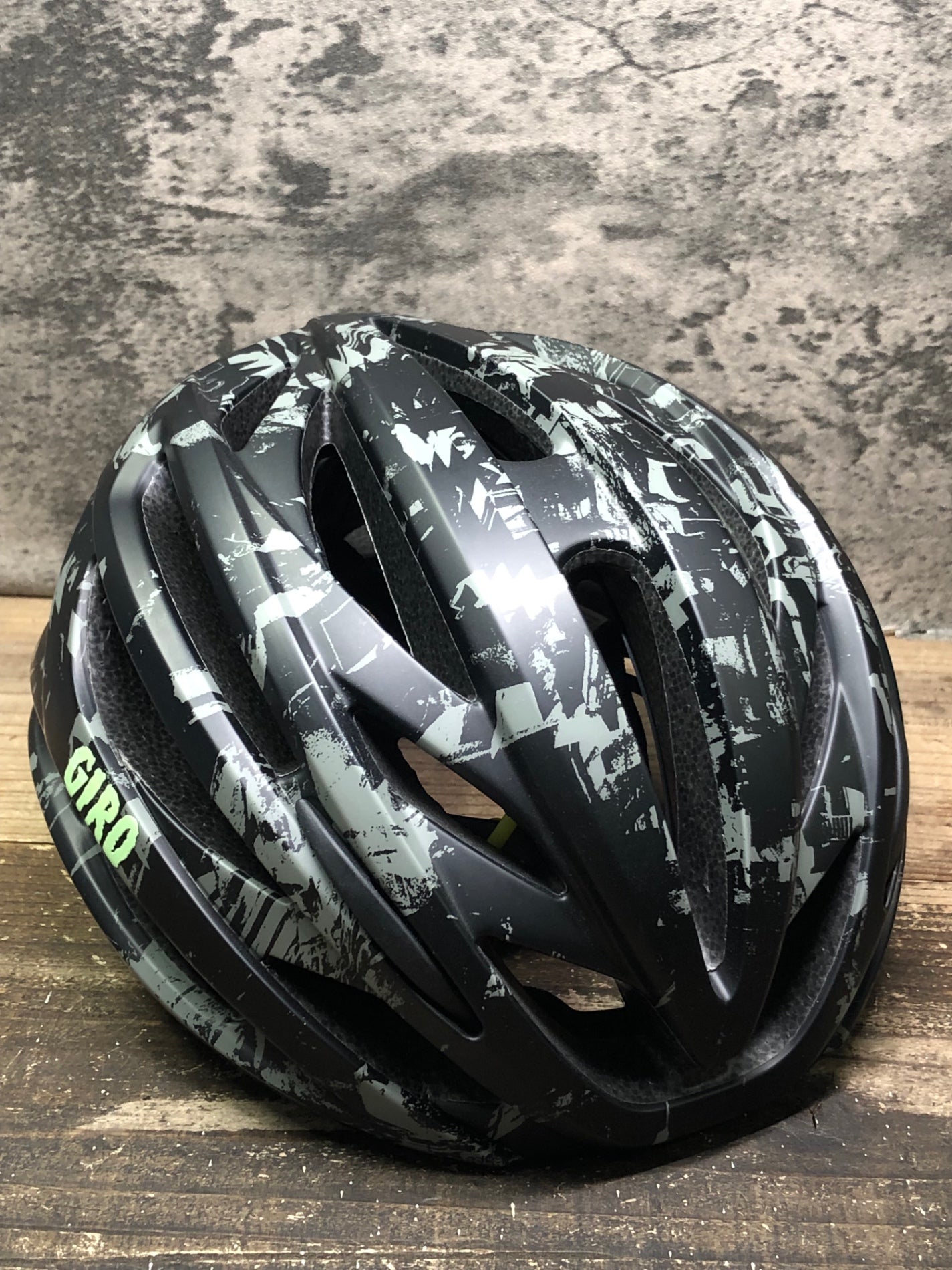 IU491 ジロ GIRO シンタックス SYNTAX MIPS AF 黒 M 55-59cm 2023/5製造