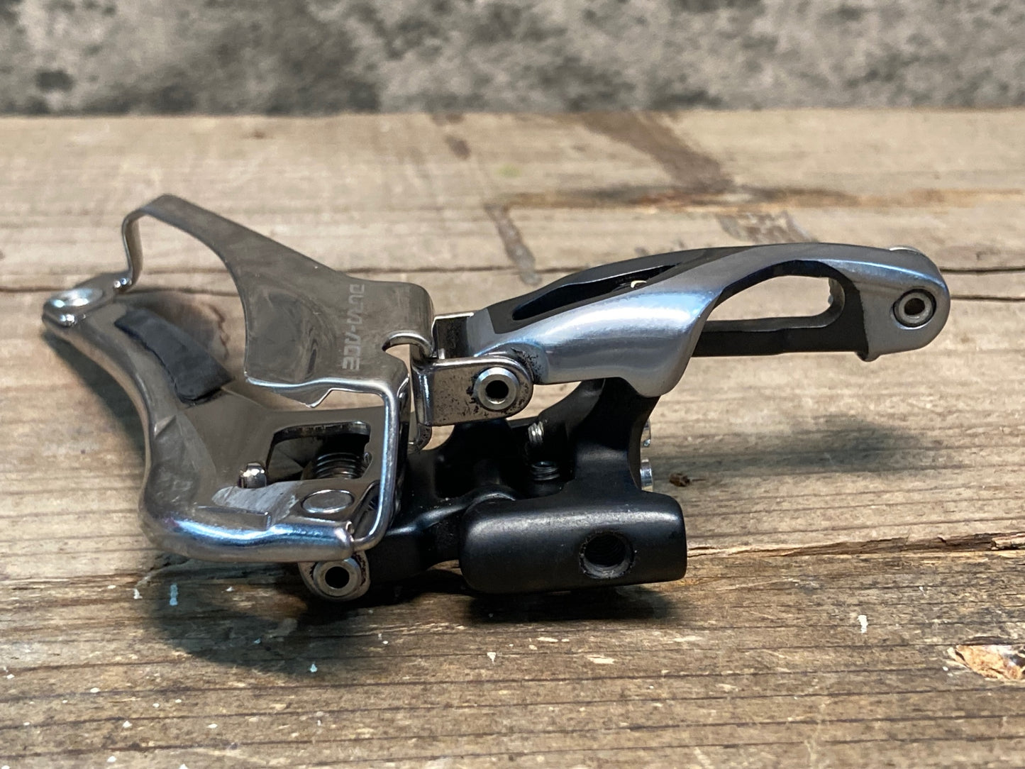 IO257 シマノ SHIMANO デュラエース Dura-ace FD-9000 フロントディレイラー 直付 ※取付ボルト欠品