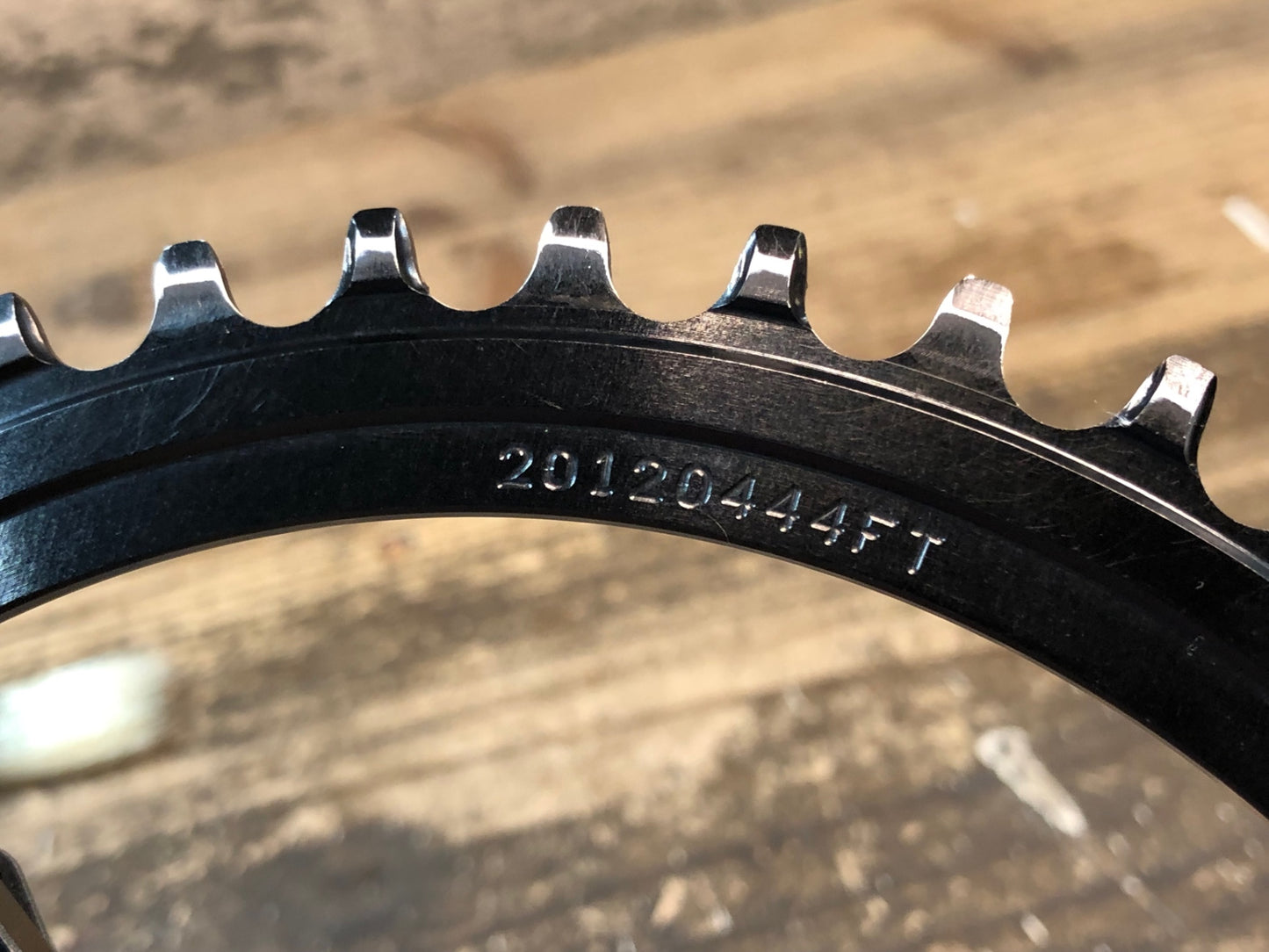 IS265 ウルフトゥース WOLF TOOTH ナローワイドチェーンリング 44T PCD110 4H SHIMANO