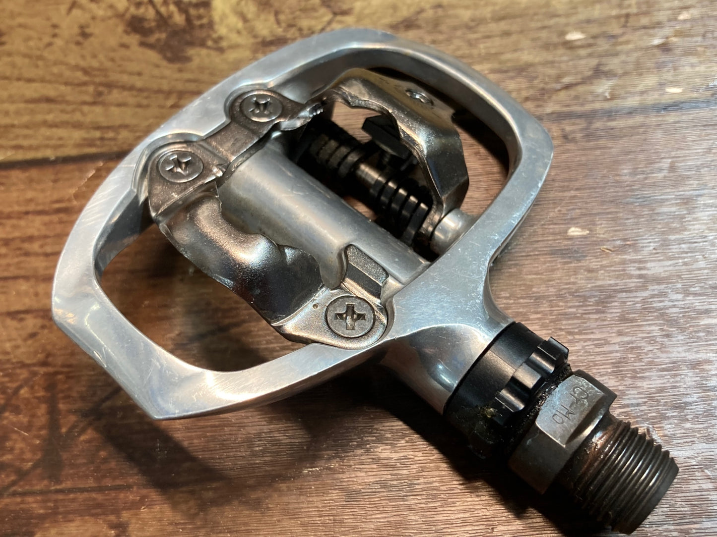 IQ397 シマノ SHIMANO PD-A520 ビンディングぺダル SPD シルバー