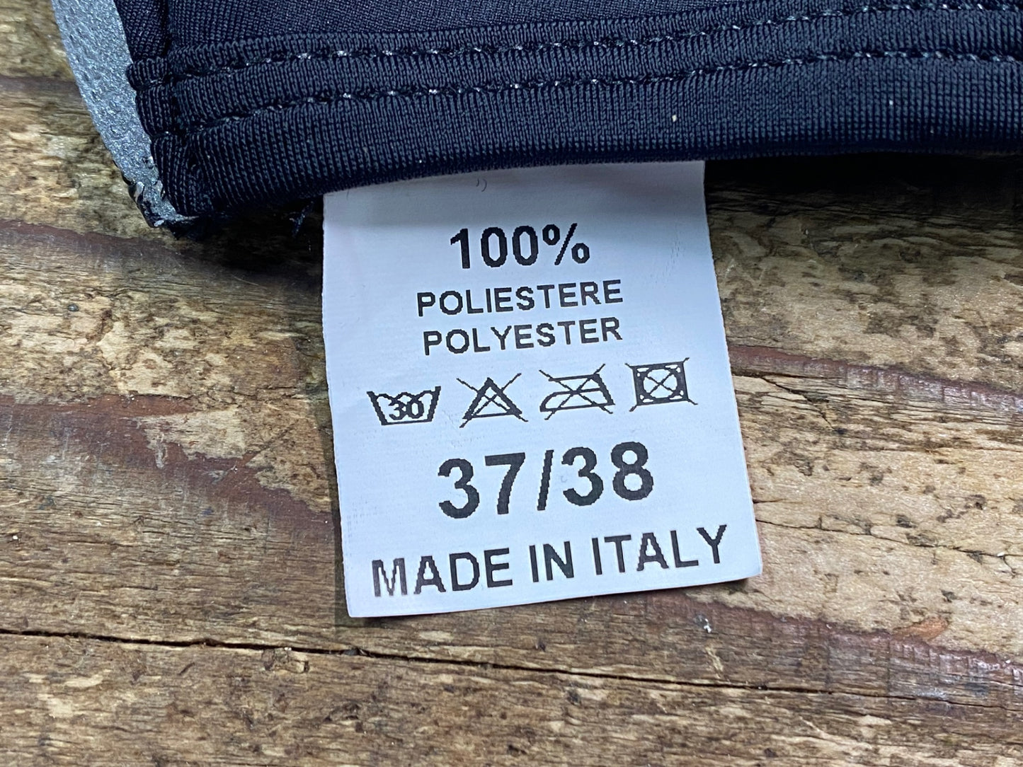 IV957 フィジーク fizik シューズカバー 黒 S 裏起毛