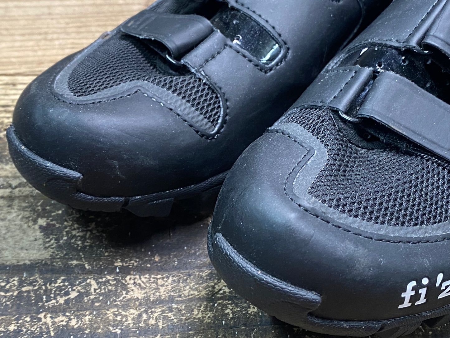 JC680 フィジーク FIZIK M6 MTB ビンディングシューズ 黒 EU42 SPD ペン字あり
