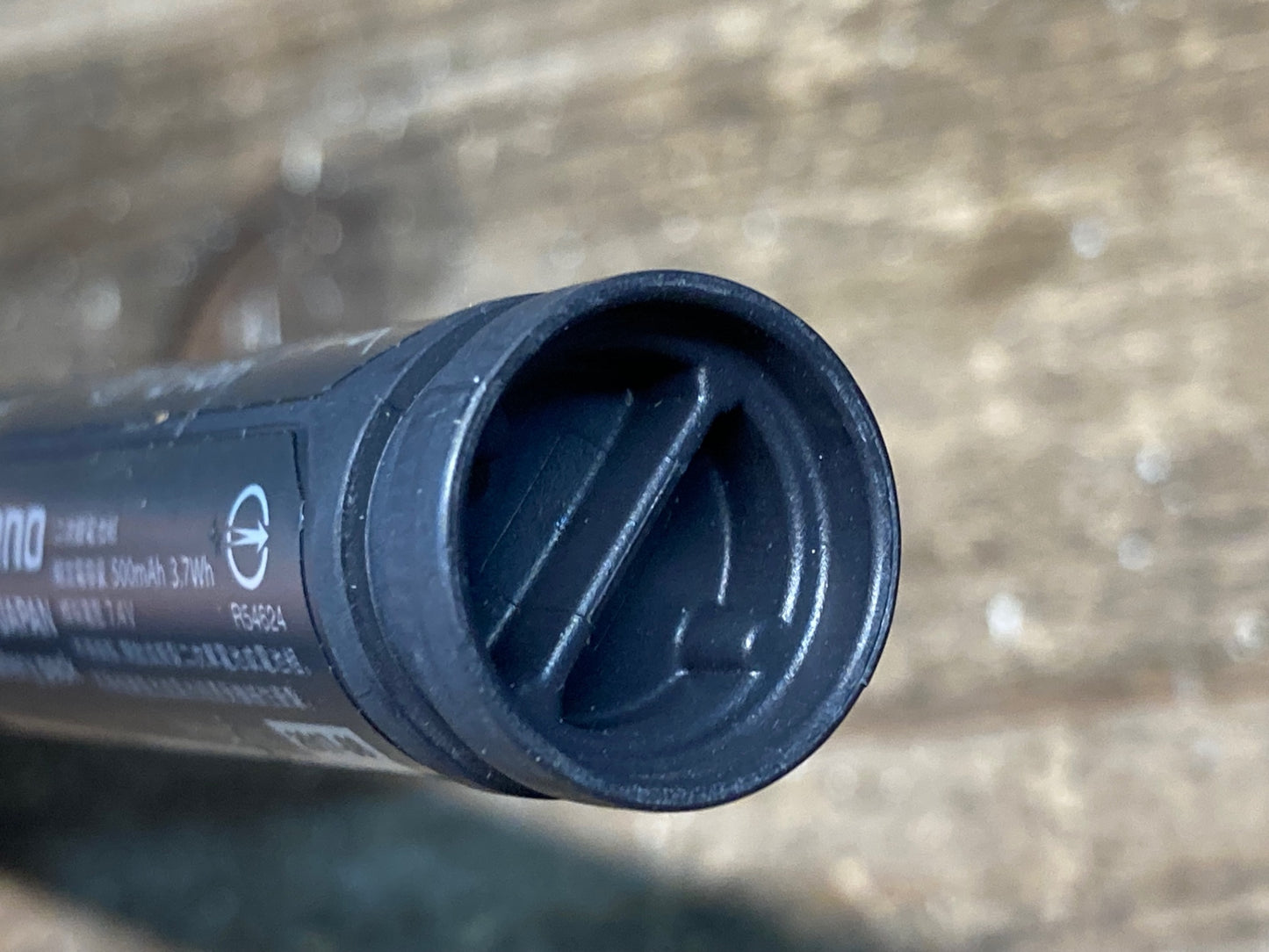 IQ669 シマノ SHIMANO BT-DN110 ビルトインバッテリー Di2 電動