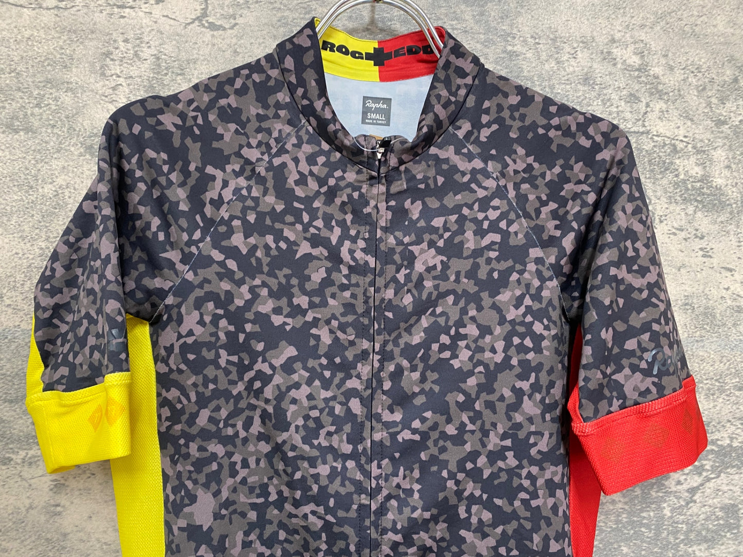 IV589 ラファ Rapha PRO TEAM RIVALS JERSEY 半袖サイクルジャージ 黒 S