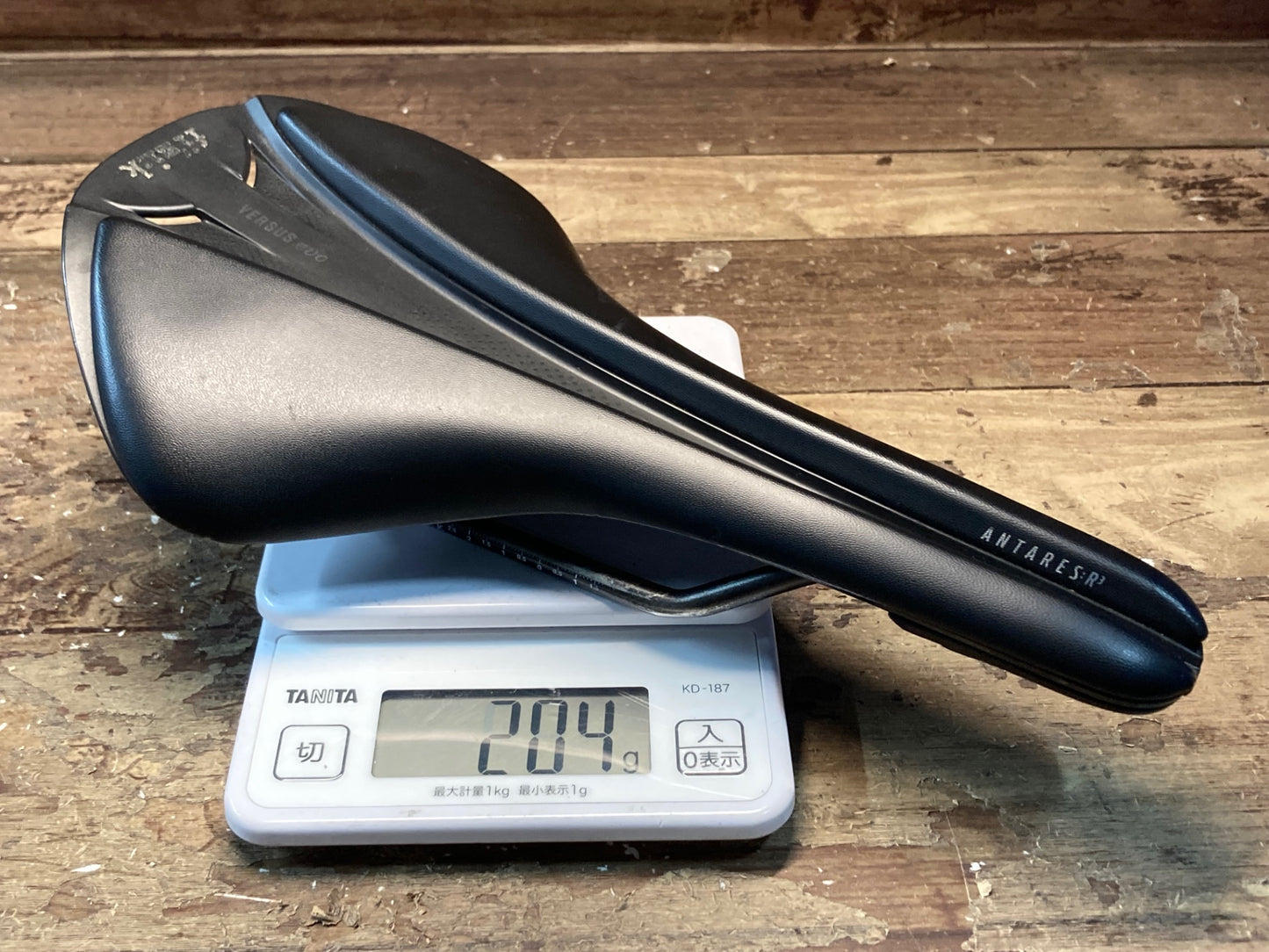 II736 フィジーク fizik VERSUS EVO ANTARES R3 サドル K:iumレール LARGE ※プレート欠品