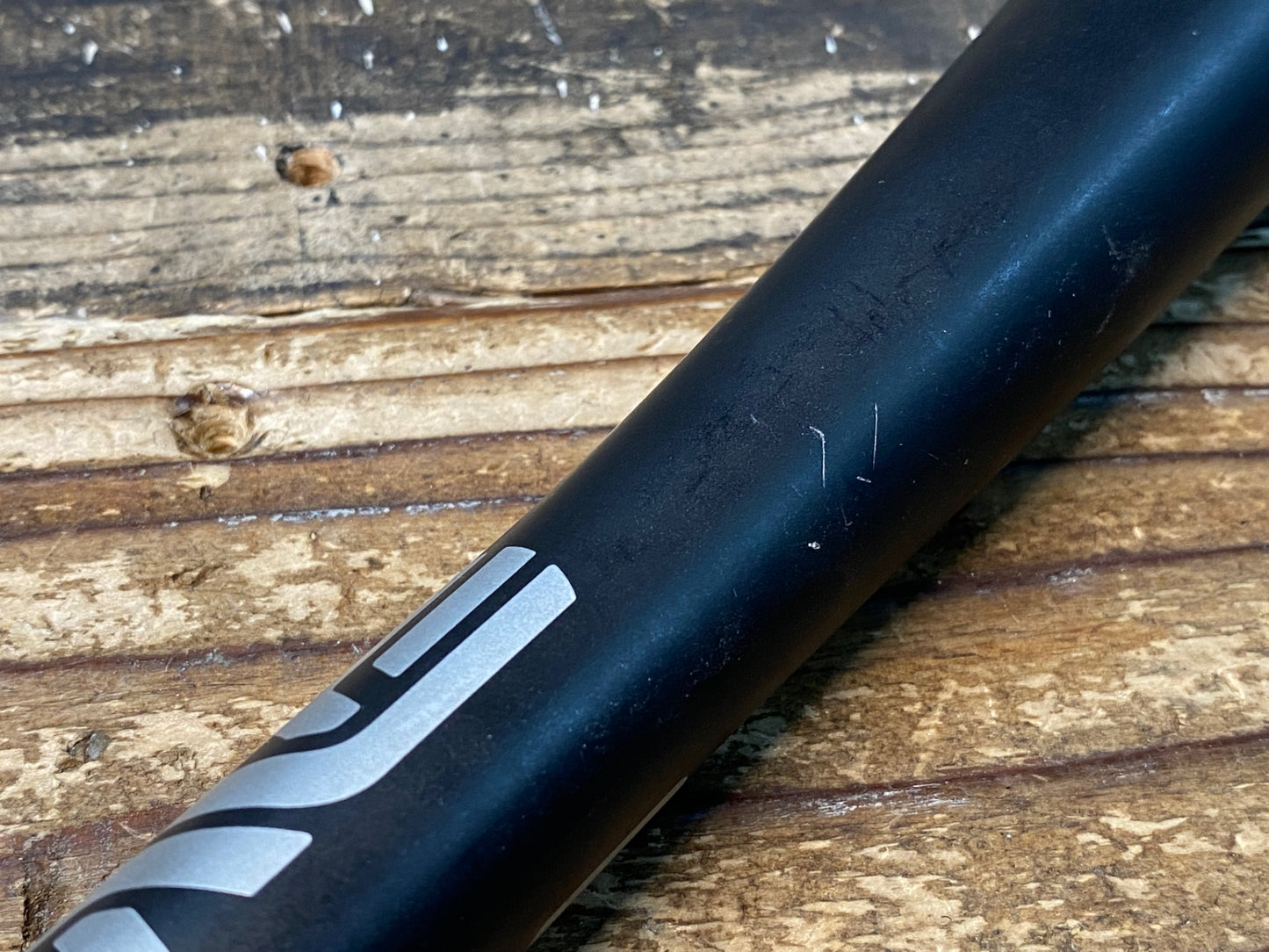 HU409 エンヴィ ENVE M5 5mm ライザーバー φ31.8 720mm