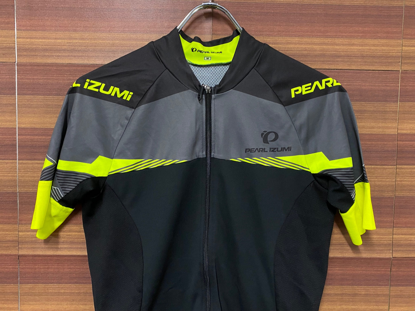 IQ946 パールイズミ PEARL iZUMi 半袖サイクルジャージ 黒黄緑 M