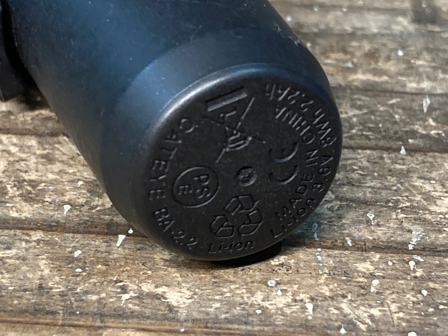 IQ692 キャットアイ CATEYE ボルト VOLT400 LED フロントライト CRA-001 BA-2.2 グレードル バッテリー セット 動作確認済