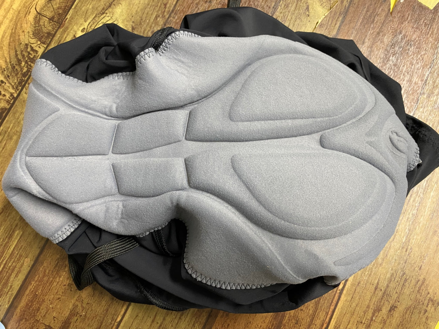 JA988 リオンドカペルミュール Lion de KAPELMUUR レーサータイツ 黒 L