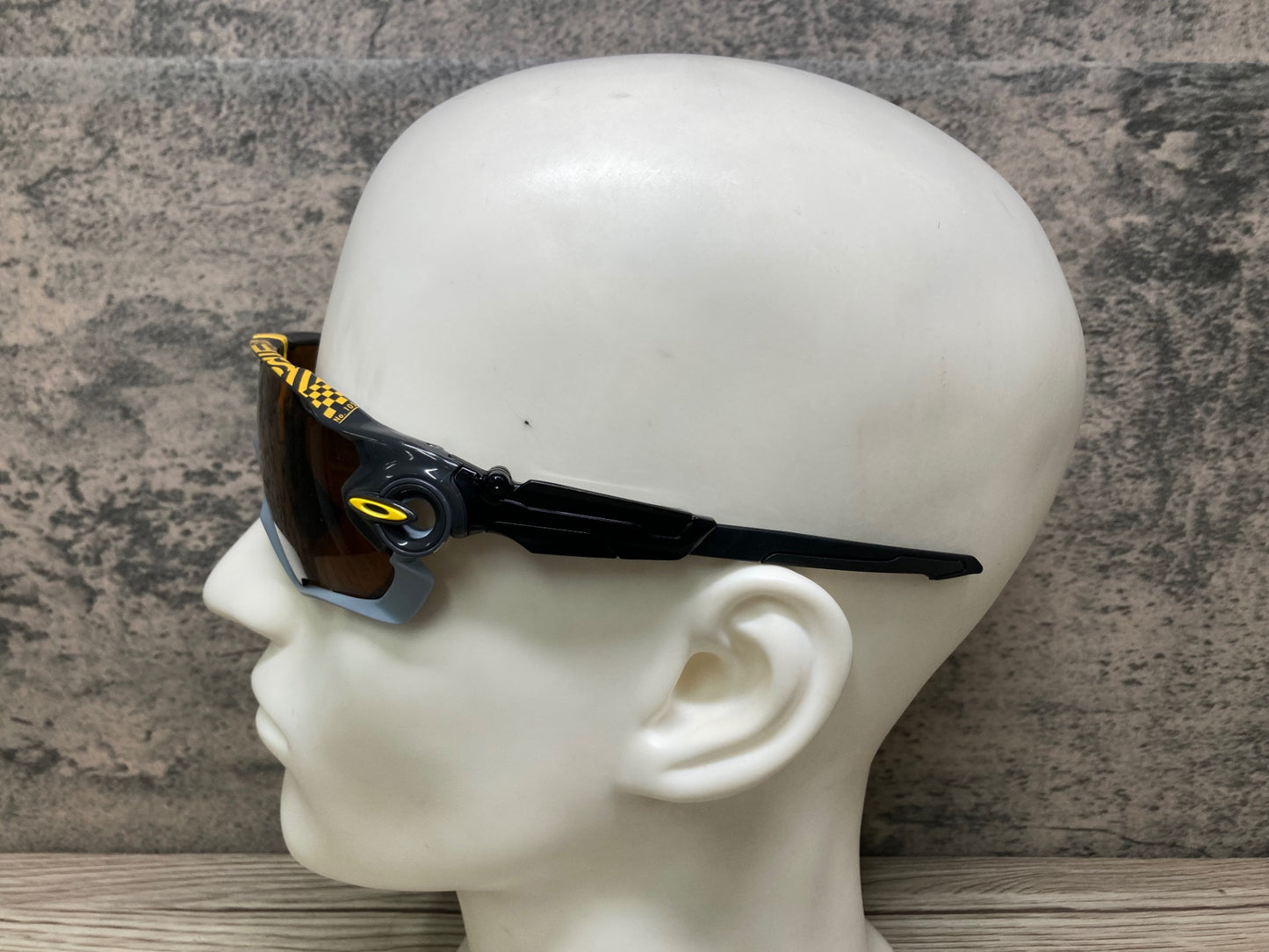 IZ101 オークリー OAKLEY ジョウブレイカー JAWBREAKER サングラス アイウェア ツールドフランス限定 2018 ※レンズ非純正、傷、塗装欠け、錆あり