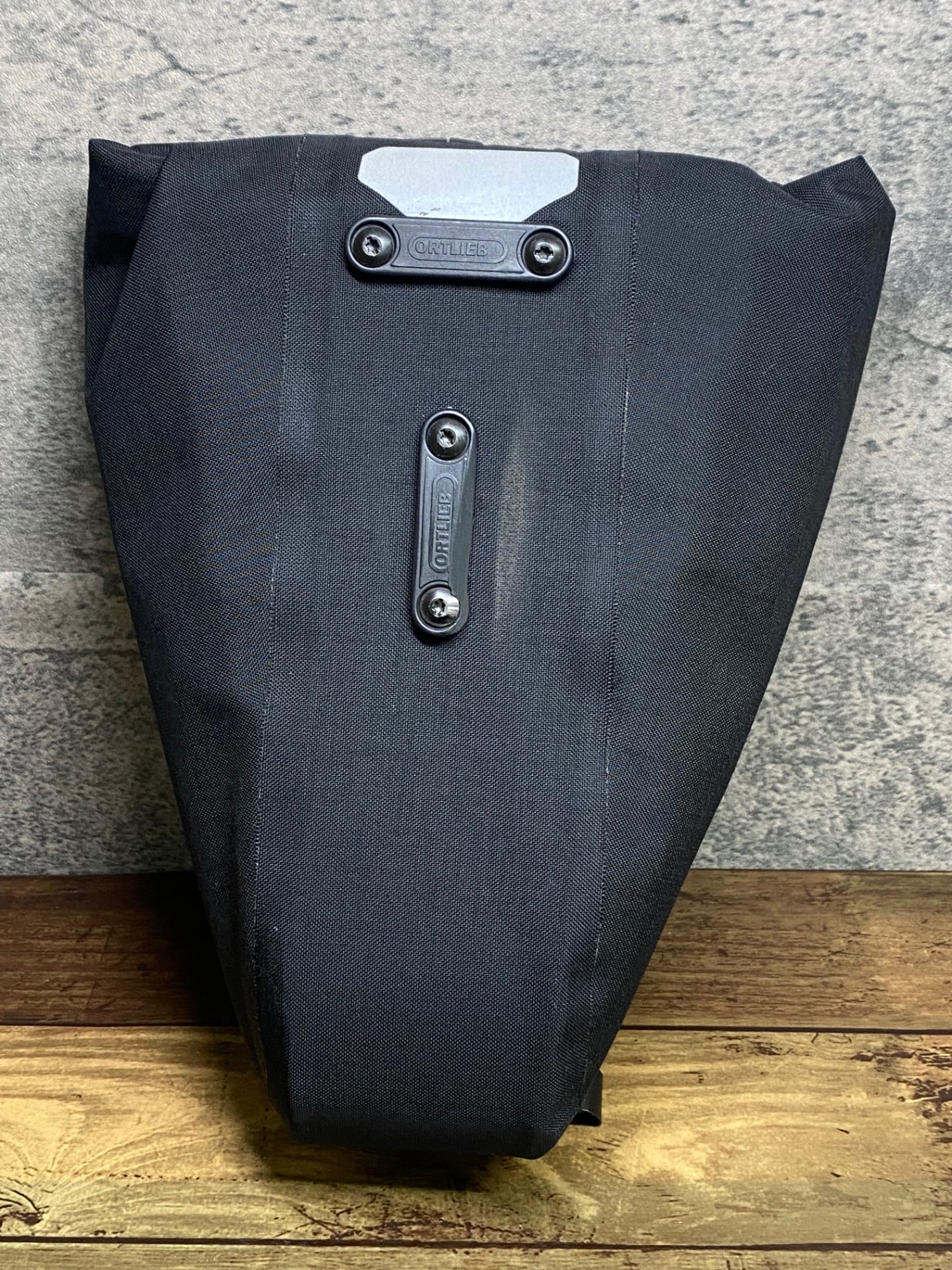 IU201 オルトリーブ ORTLIEB サドルバッグ
