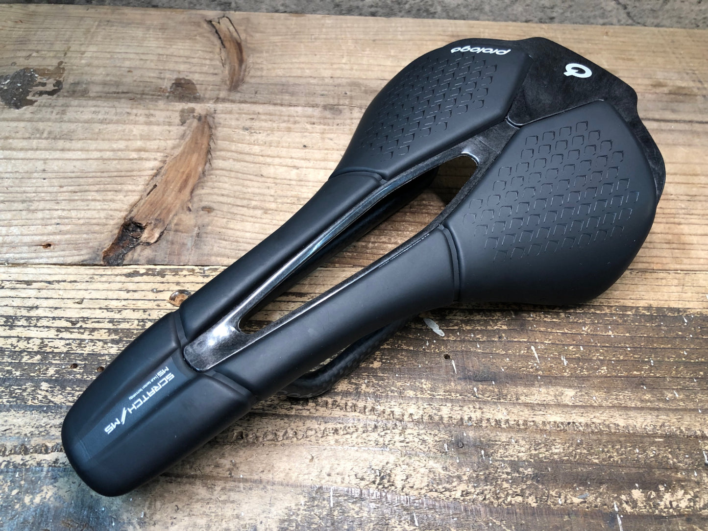 IZ103 プロロゴ Prologo スクラッチ SCRATCH M5 PAS NACK サドル カーボンレール 140mm