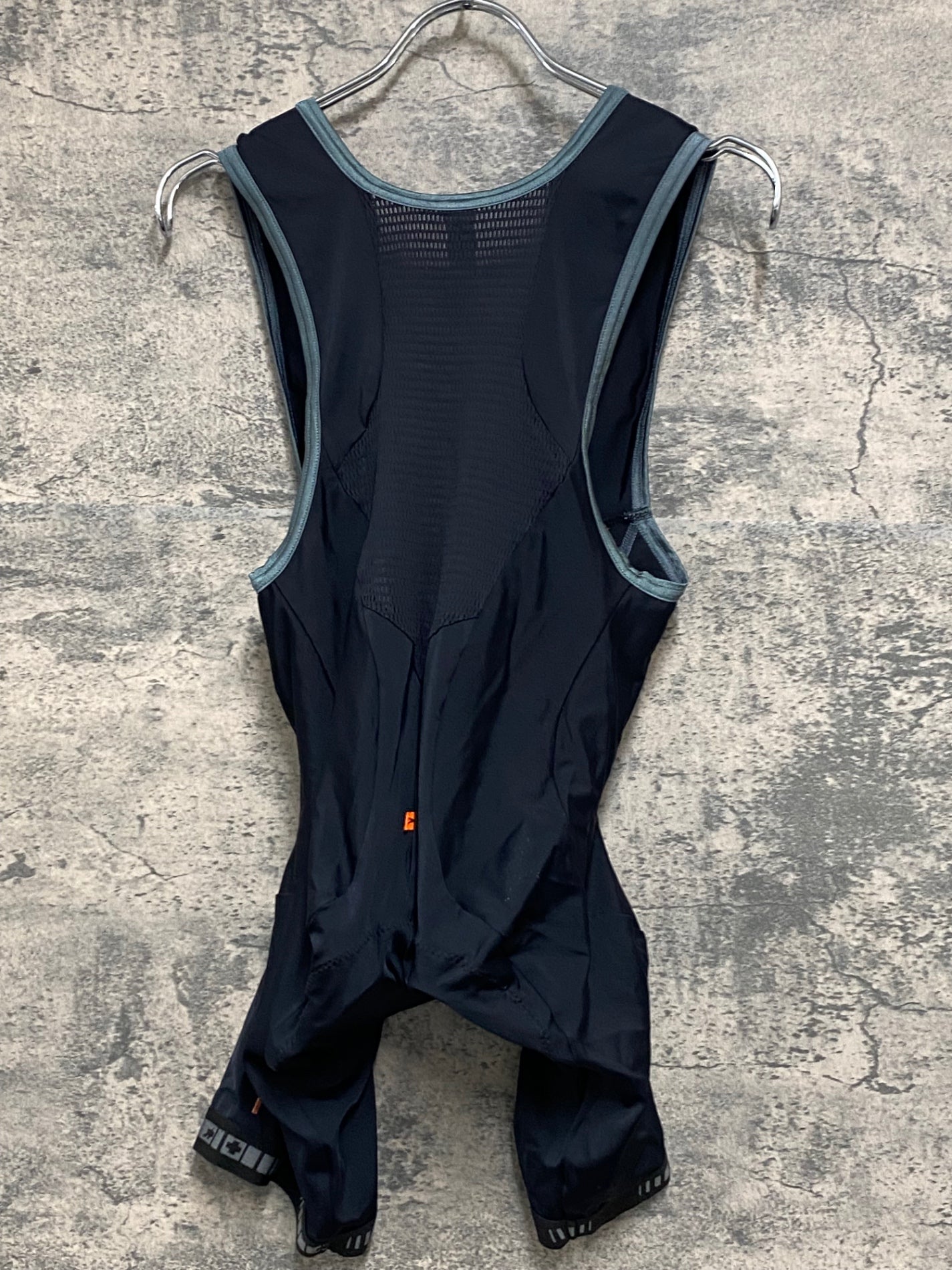 IY786 アソス assos ビブショーツ 黒 M