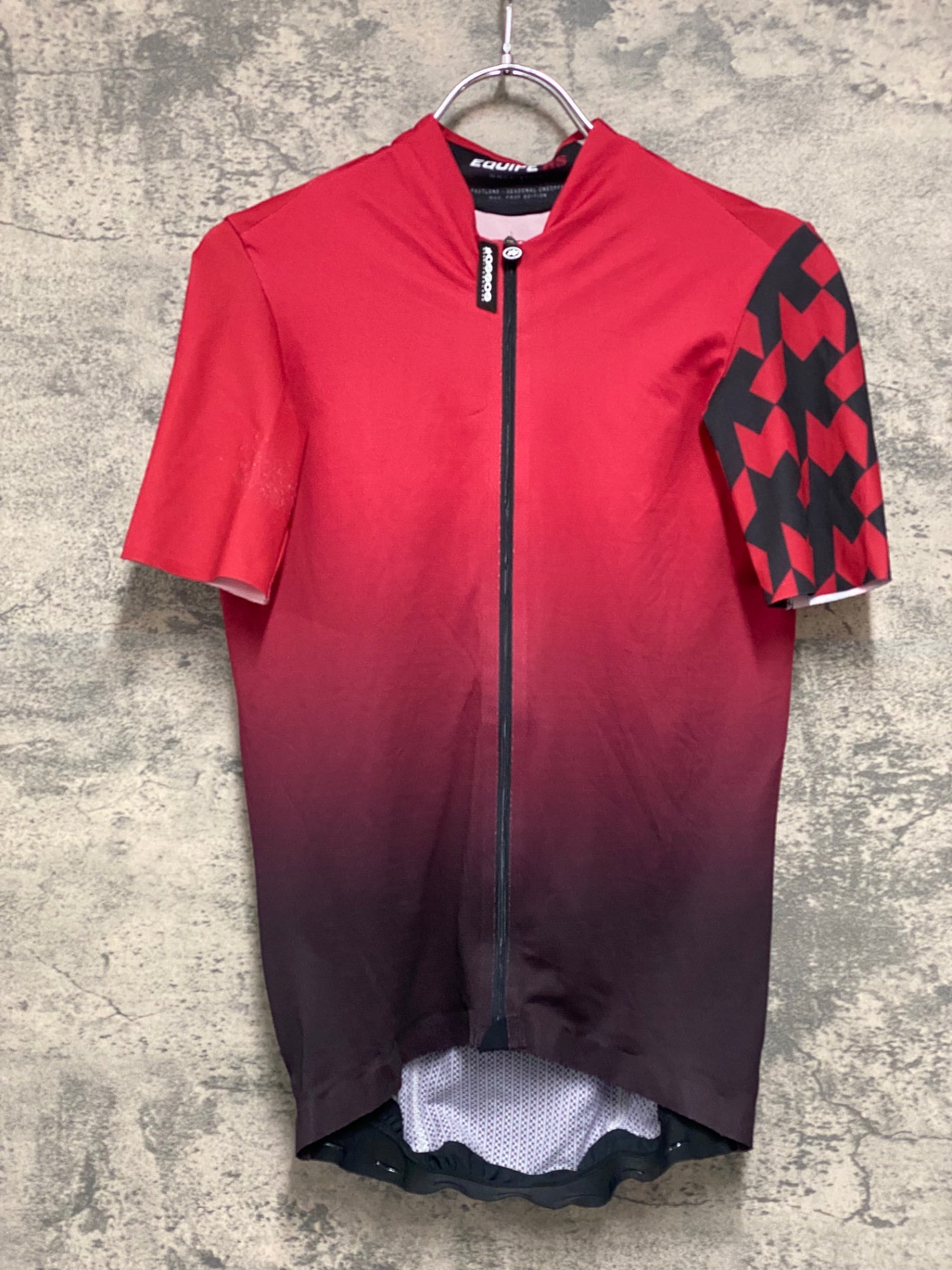 JB904 アソス ASSOS EQUIPE RS AEROJERSEY RACE SERIES CLIMA CODE 1/3 半袖 サイクルジャージ 赤 黒 M