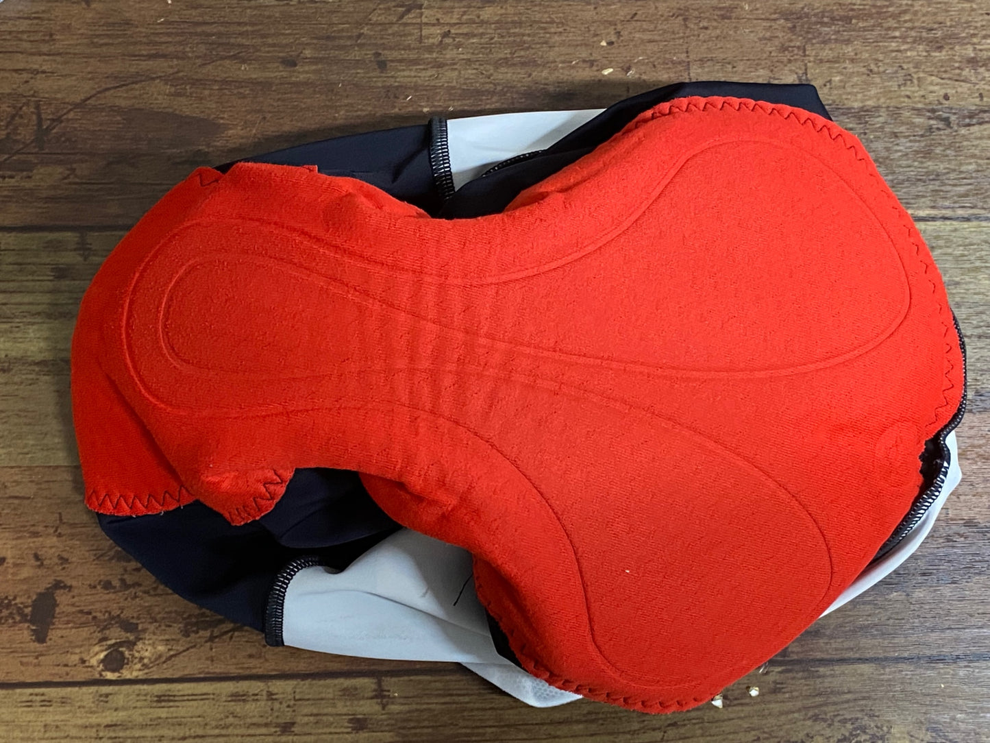 IZ656 アグ AGU 半袖 サイクルジャージ 黒 黃 M JUMBO VISMA 上下セット