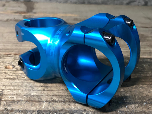 IY785 レース RACEFACE CNC アルミステム 青 50mm Φ35.0 OS