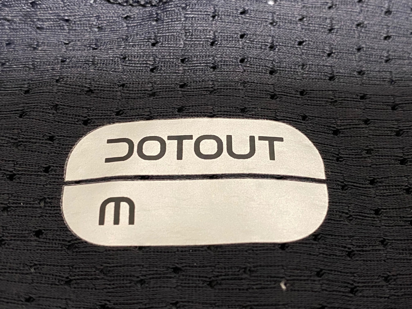 IZ425 ドットアウト DOTOUT 長袖 ウィンドブレーカー 黒 星 レディース M