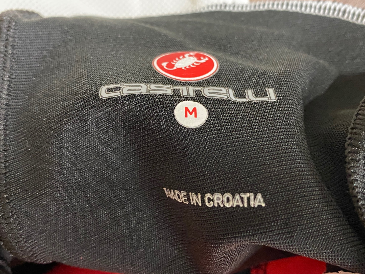 IH084 カステリ CASTELLI ビブショーツ 黒 M