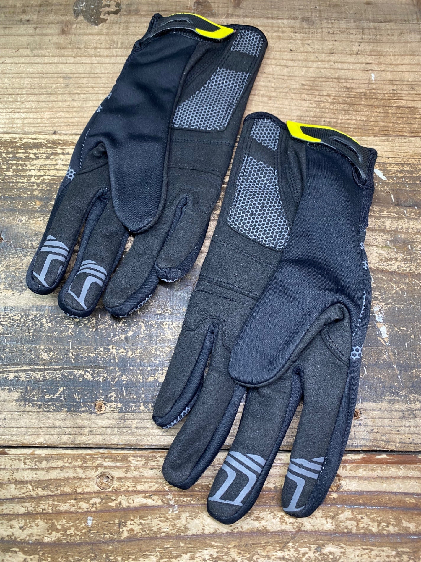 JC098 シマノ SHIMANO 長指 グローブ 黒 M WINDSTOPPER