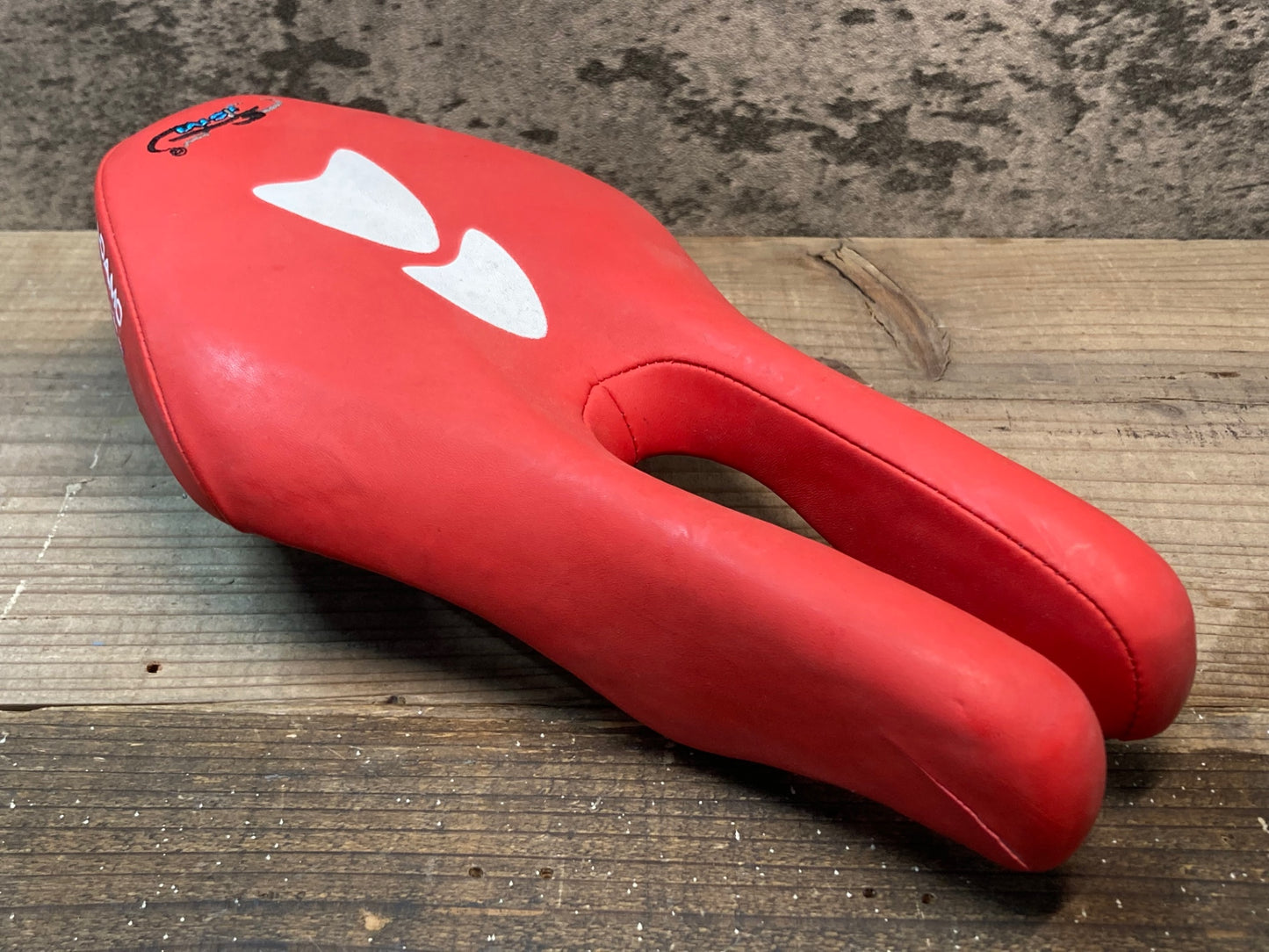 IP741 ism ADAMO Racing サドル トライアスロン クロモリ/チタンレール 赤