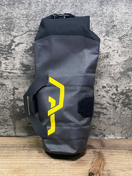 IU624 アピデュラ APIDURA エクスペディション ダウンチューブパック