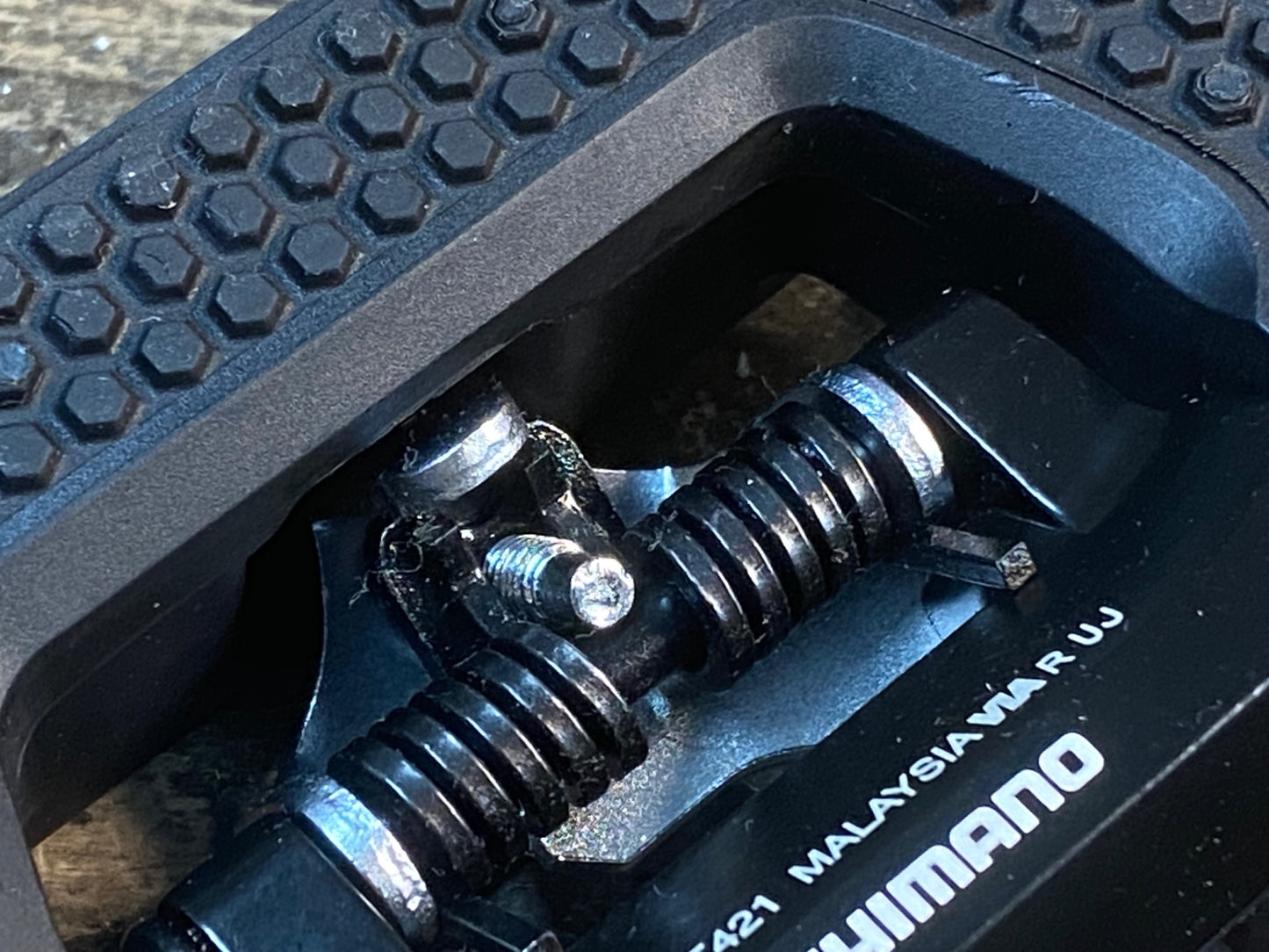 IS535 シマノ SHIMANO PD-T421 ビンディングぺダル 片面フラット SPD