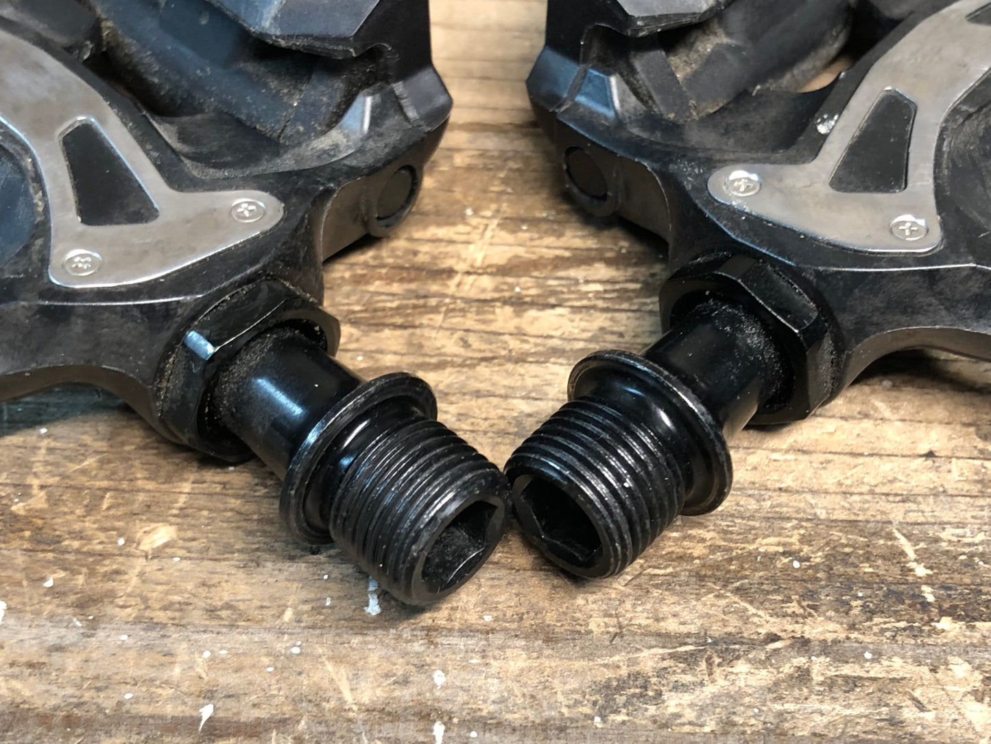 IY283 シマノ SHIMANO 105 PD-5800 ビンディングペダル 黒 SPD-SL