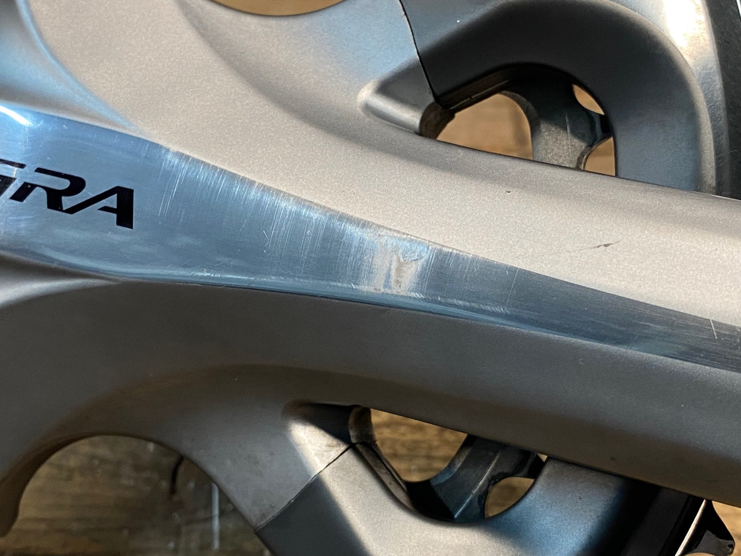 IQ399 シマノ SHIMANO アルテグラ ULTEGRA FC-6700 クランクセット 170mm 52/39T