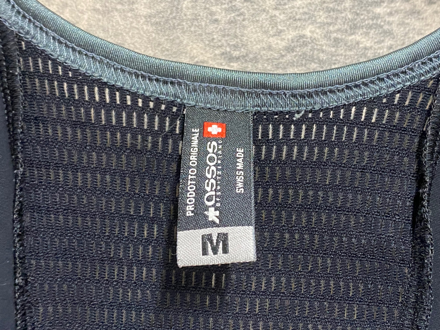 IY786 アソス assos ビブショーツ 黒 M