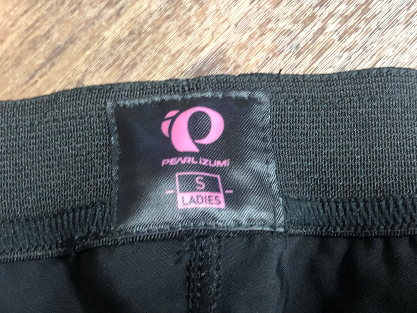 IK574 パールイズミ PEARL iZUMi サイクルパンツ ニッカーパンツ 黒 レディーズ S