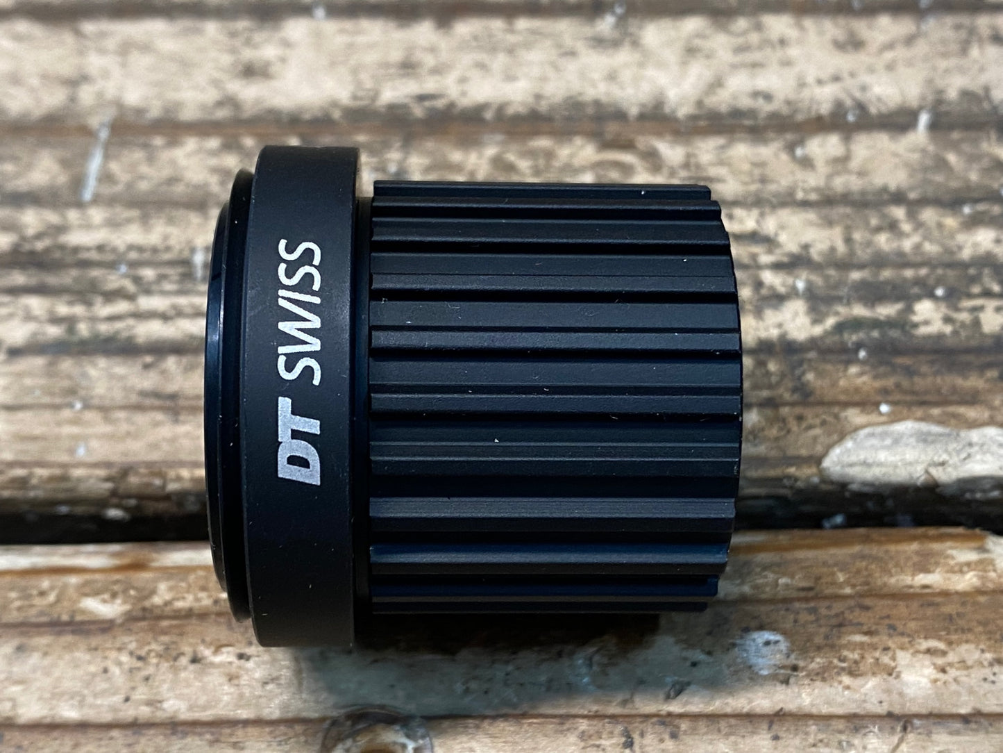 IO292 DT SWISS フリーラチェット EXP シマノ MTB マイクロスプライン用 未使用品