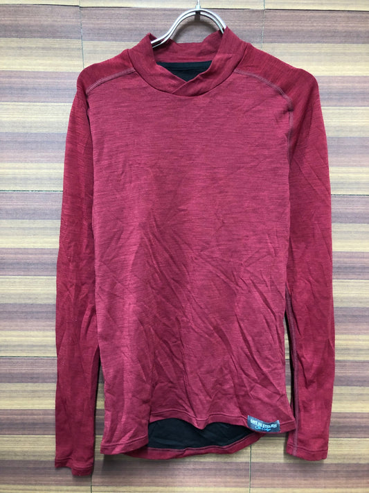 IO569 カフェドシクリステ CAFE DU CYCLISTE 長袖 ベースレイヤー インナー 赤 L