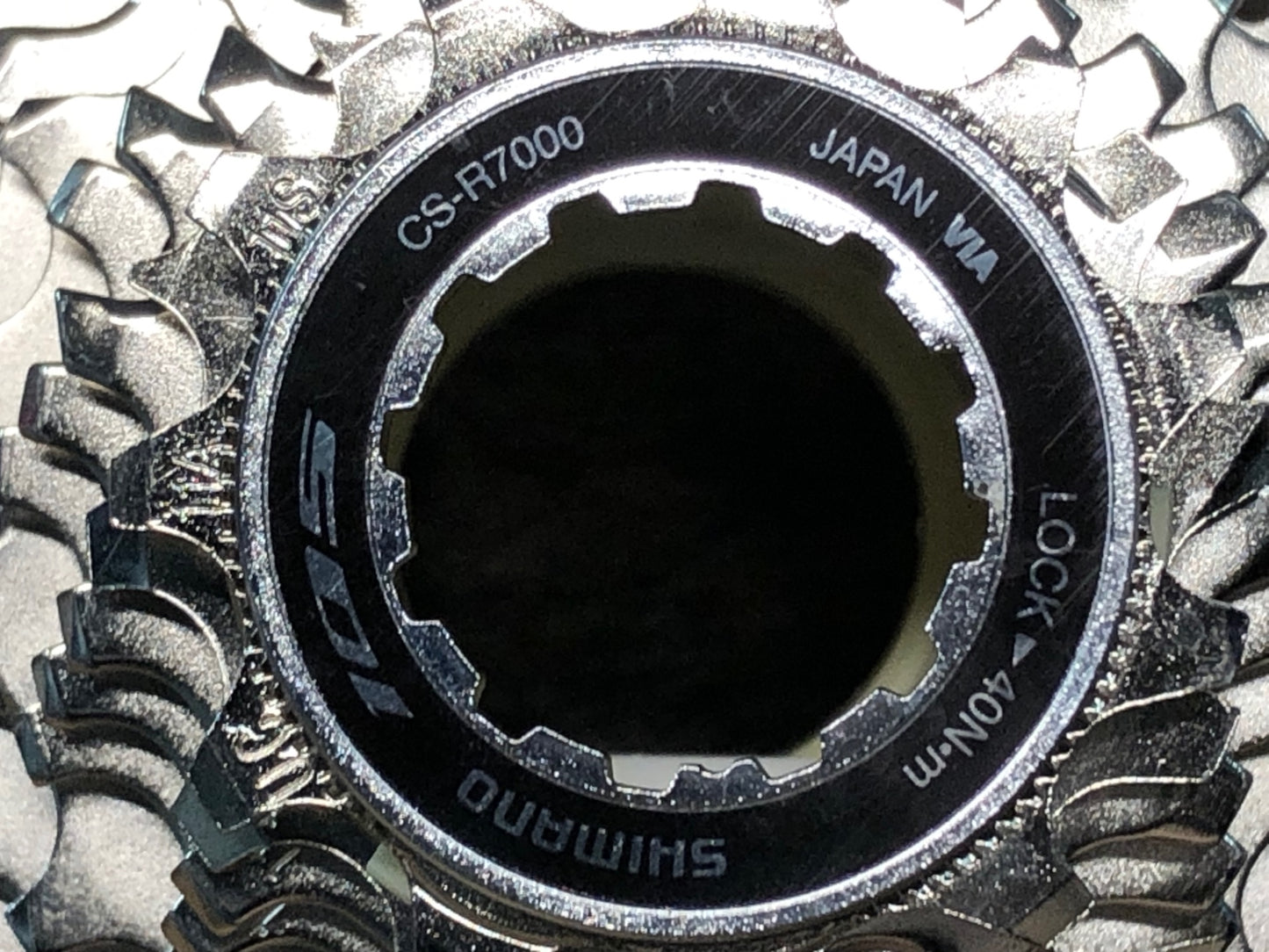 IV160 シマノ SHIMANO 105 CS-R7000 スプロケット 11-30T 11S