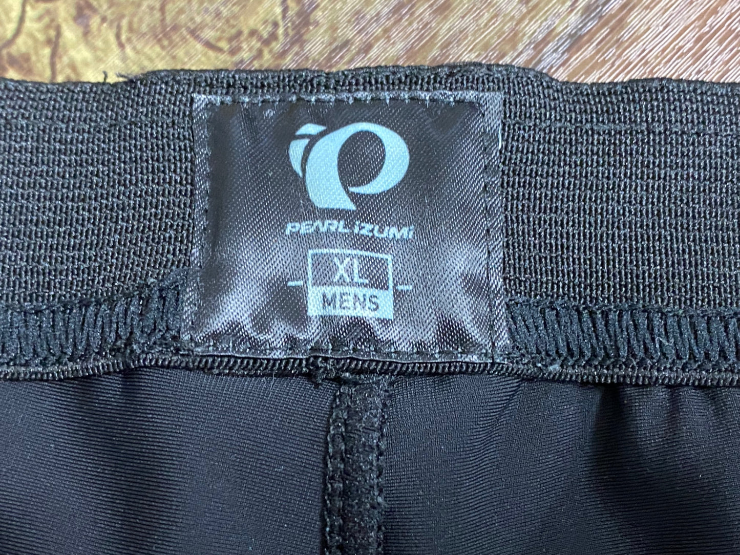 IU473 パールイズミ PEARL iZUMi サイクルパンツ 黒 グレー XL