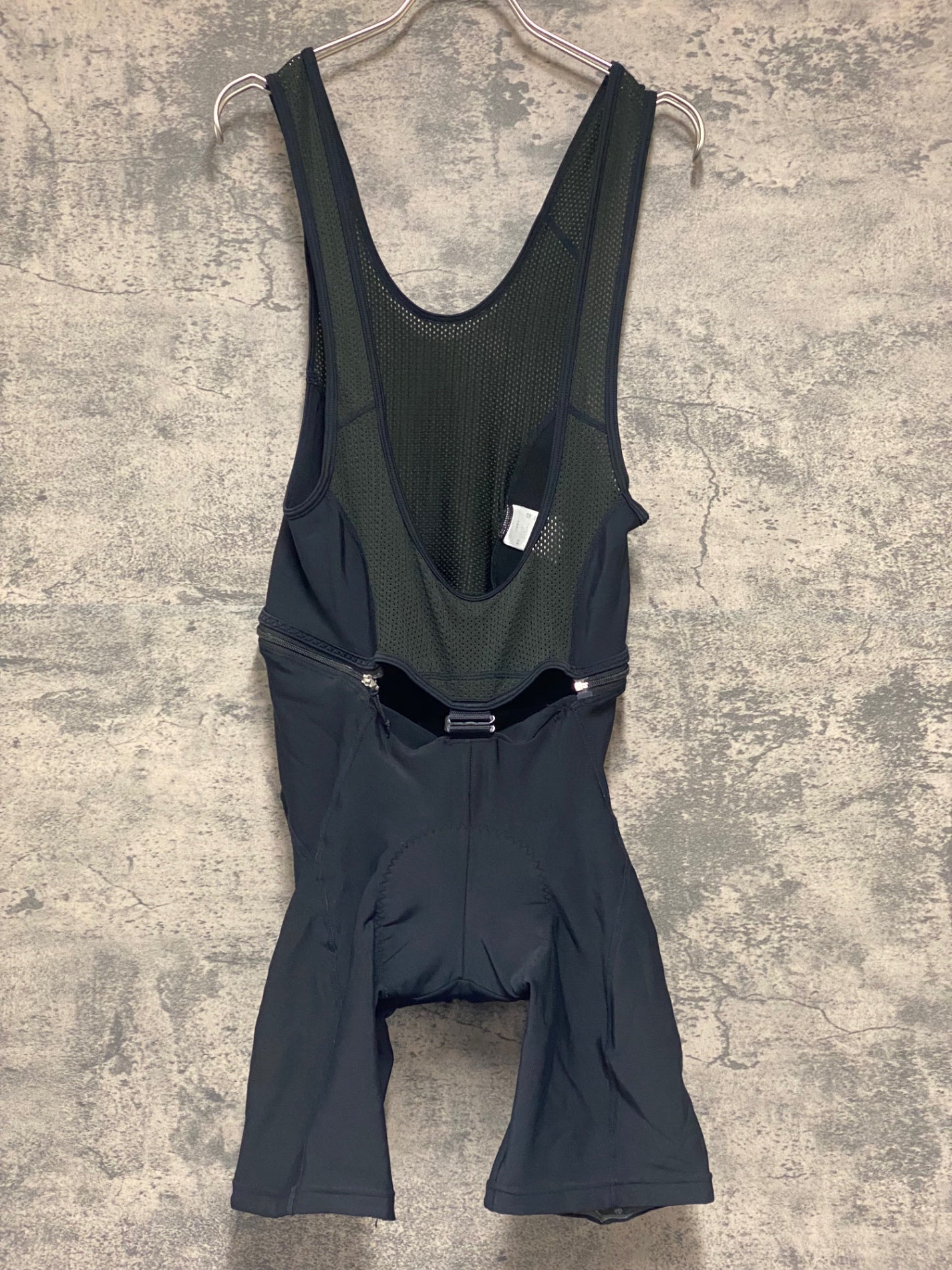 IZ518 パールイズミ PEARL iZUMi ビブショーツ ビブ着脱式 XL 黒 股部傷み