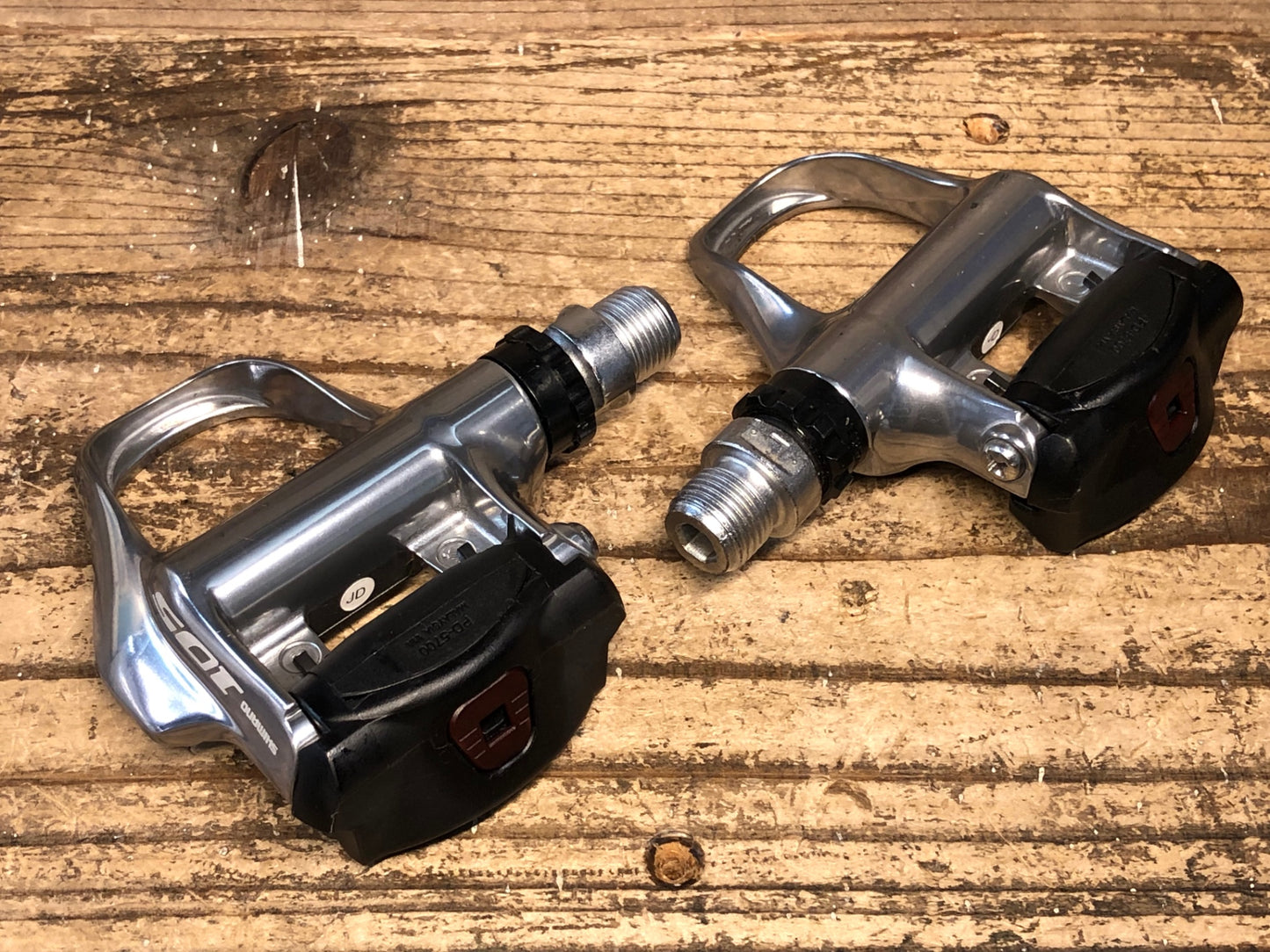 JA726 シマノ SHIMANO 105 PD-5700 ビンディングペダル SPD-SL