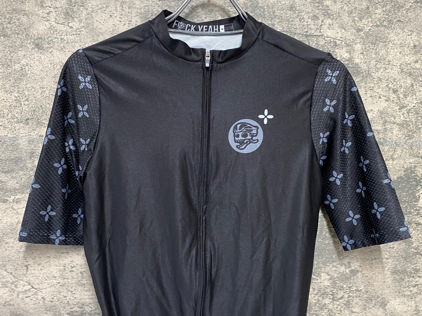 IY688 アタッカー ATTAQUER 半袖 サイクルジャージ 黒 M